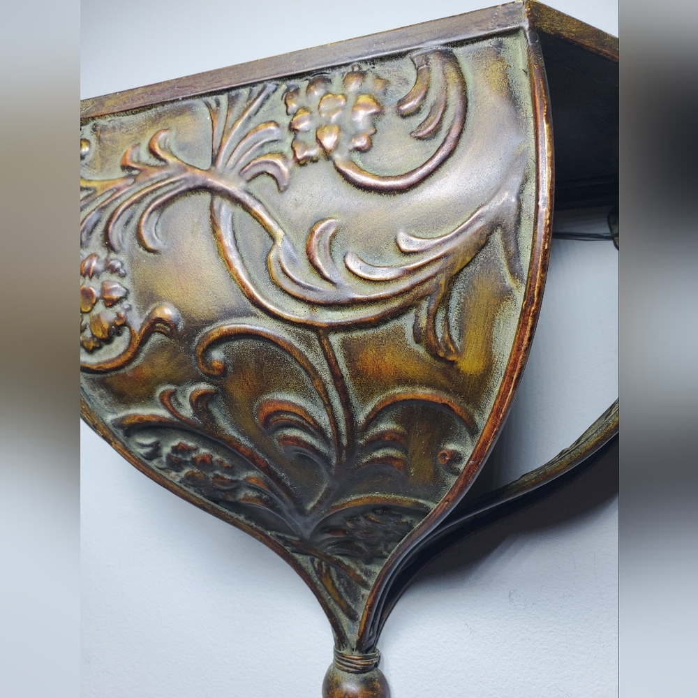 Large Ornate Tuscan Style Metal Wall Sconce 12" x 11" x 6" - Picture 2 of 10